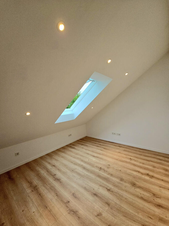 Büro/Ankleide/Kinder Büro/Ankleide/Kinder