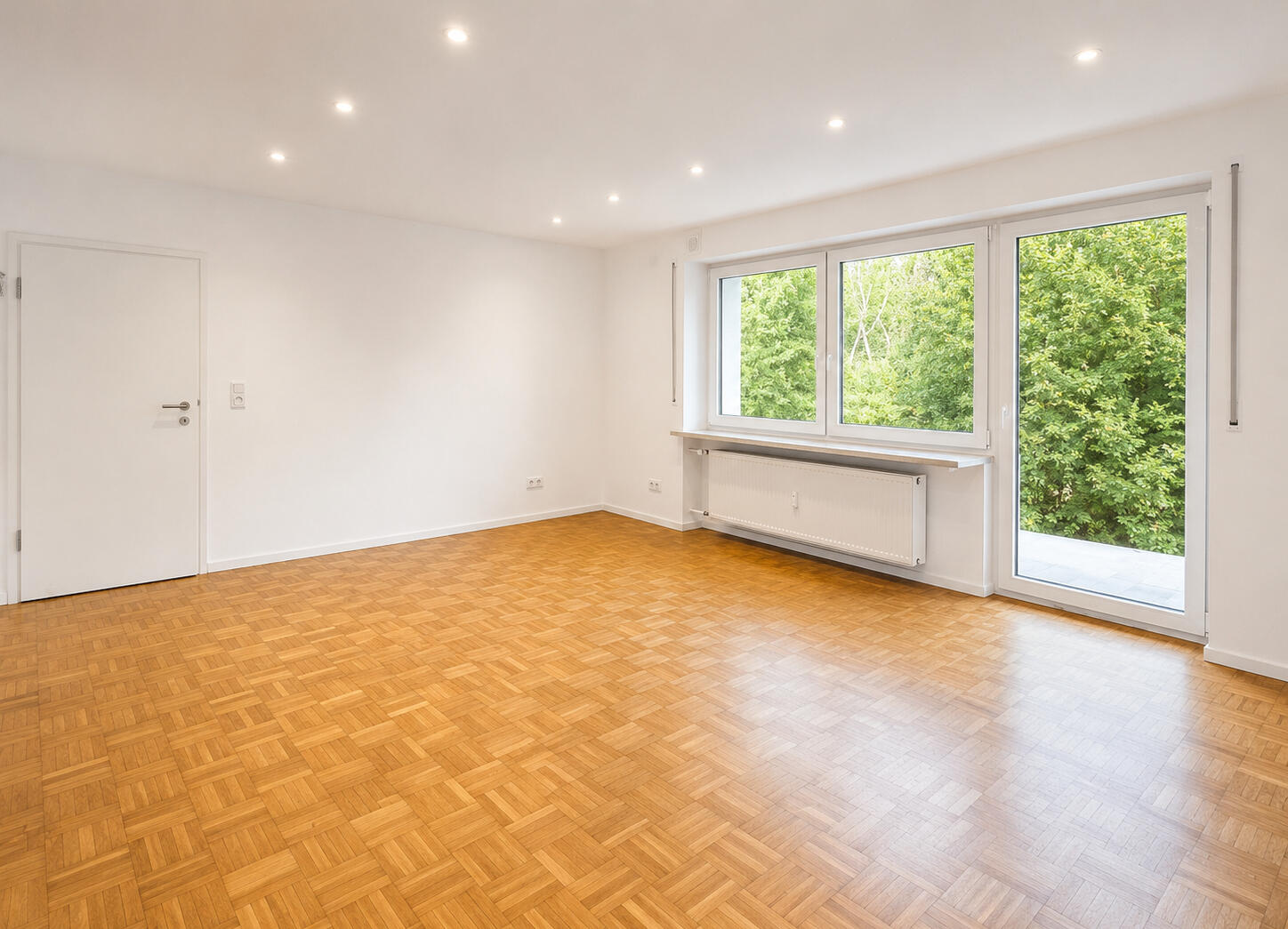 Helle Neubau-Dachgeschosswohnung offenes Wohngefühl & Balkon Moderner Wohnbereich einer Neubauwohnung in Plattling